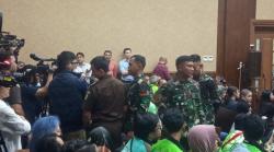 Gara-gara Halangi Kamera, 3 Anggota TNI Ditegur Hakim di Sidang Nadiem Makarim