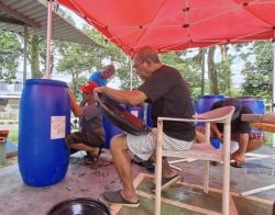 Olah Sampah Sendiri, Warga Serua Sulap Tong Bekas Jadi Komposter