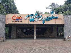 Ciater Spring Valley Waterpark Subang, Pilihan Wisata Keluarga dengan Air Panas Alami