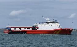 Basarnas Kerahkan KN SAR Kamajaya 104 Cari Tiga Nelayan Hilang di Pangkep