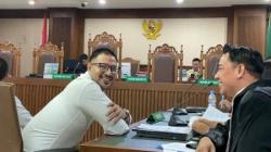 Ammar Zoni Mohon Dukungan Moral dan Doa Agar Segera Bebas