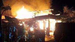 Ditinggal ke Masjid, Rumah di Blora Ludes Terbakar, Kerugian Ditaksir Ratusan Juta