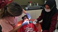 Gigi Anak Sering Berlubang, Ini Cara Perawatan yang Benar Menurut Dokter