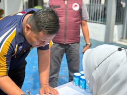 Cegah Peredaran Narkoba, Warga Binaan Pemasyarakatan Dan Petugas Lapas Purwodadi Jalani Tes Urine