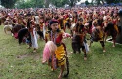 Ribuan Penari Jaran Kepang Semarakkan HUT SMK Swadaya Temanggung