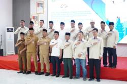 Bupati Aep Kukuhkan Ketua FKUB Karawang dan Serahkan Bantuan Ambulans untuk Palestina