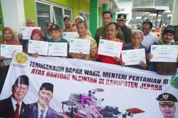 Alsintan Rp 7,7 Miliar Dibagikan ke Petani 12 Kecamatan di Jepara, Dongkrak Produktivitas Pertanian