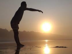 Pesona Pantai Gumuk Kancil Banyuwangi, Surga Sunrise dan Sunset di Selatan Jawa Timur yang Memikat