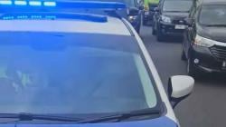 Viral, Kawal Range Rover, Mobil Patwal Senggol Mobil Warga di Tol Tomang