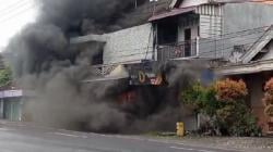 Bengkel Motor di Tuban Ludes Terbakar, Kerugian Capai Rp700 Juta