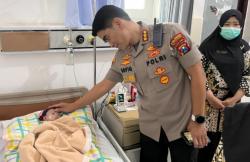 Bayi Laki-Laki Ditinggalkan di Teras Rumah Banyuwangi, Ditemukan dalam Kardus Mi Instan