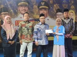 Puluhan Tahun Mengabdi Baru Sekarang Diakui Negara, Tangis Haru 3.110 P3K Paruh Waktu di KBB