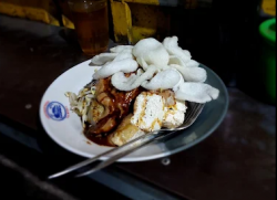 Rahasia Kuliner Garut: 6 Makanan Legendaris yang Selalu Bikin Kangen