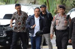 KPK Tetapkan Bupati Pati Sudewo Tersangka