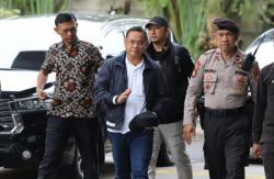 BREAKING NEWS KPK Tetapkan Bupati Pati Sudewo Tersangka Korupsi Usai OTT