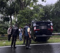 Laka Tunggal di Jalur Tegalwaru, Polres Purwakarta Ingatkan Pengendara Tingkatkan Kewaspadaan