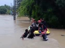 Banjir Rendam Lapangan Sepak Bola Kedungwaringin Bekasi, Remaja 19 Tahun Meninggal Dunia
