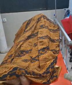 Kronologi Ayah-Anak Tewas di Besuki  Niat Cek Banjir, Malah Tersengat Aliran Listrik di Pagar Rumah