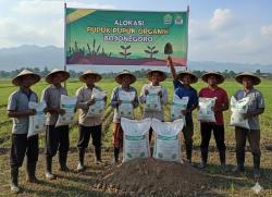 Kurangi Pupuk Kimia, Bojonegoro Dapat 13.948 Ton Pupuk Organik