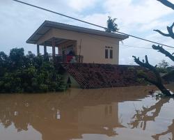 Banjir Meluas di Karawang, 20 Kecamatan Terdampak dan 9.650 Rumah Warga Terendam
