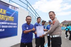 Antisipasi Kecelakaan, Pengemudi Makan Bergizi Gratis Dilatih Khusus di Purworejo
