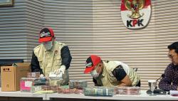 Wow, Bupati Sudewo Raup Rp50 Miliar jika Pemerasan Caperdes Terjadi di Seluruh Pati