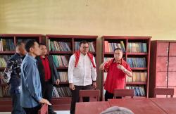 Gedung Sekolah Mewah, Perut Siswa Kenyang Tapi Nasib Guru Masih Terpinggirkan