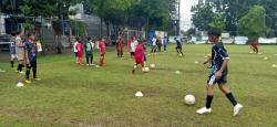 Latihan Rutin di Jambangan, SSB Puja Perkuat Karakter dan Fondasi Sepak Bola Usia Dini Surabaya