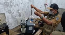 Asap dan Bau Menyengat Muncul dari Sumur Warga di Limapuluh Kota, Sampel Air Diuji Laboratorium