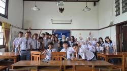 Ajak Gen Z Bijak Bermedsos, Kemenkum Jateng Edukasi Siswa soal UU ITE dan TPPO