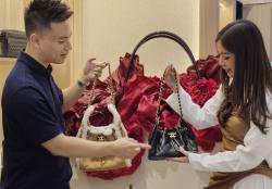 Tren Fashion Mewah Meningkat di Surabaya, Toko Ini Garap Pasar Brand Luxury Dengan Koleksi Premium