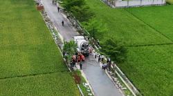 Jalan Cor Beton BKKD Ubah Wajah Desa Mulyoagung, Akses Pertanian hingga Kota Kian Lancar