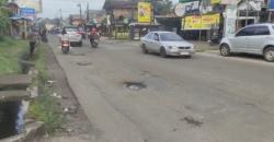 Jalan Berlubang Makan Korban Jiwa! Siswa SD di Pandeglang Tewas Terpental dari Motor