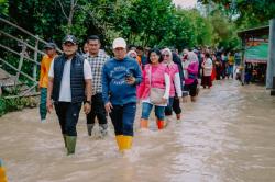 Bupati Aep Tinjau Lokasi Tanggul Jebol di Cilwet, Siapkan Penanganan Darurat