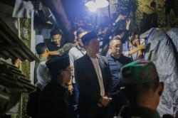 Walikota Bogor Tinjau Lokasi Longsor Bondongan, Sempatkan Takziah ke Rumah Korban