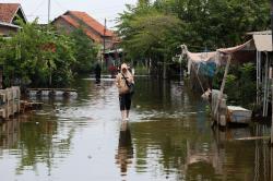 Banjir Pekalongan Tak Kunjung Surut, Warga Telepon Wagub Jateng
