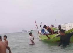 Dihantam Ombak Tinggi, Perahu Jolloro Bawa 12 Warga di Pangkep Nyaris Terbalik