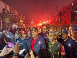 Gudang Dekorasi dan 4 Ruko di Pondok Aren Terbakar, Kerugian Rp7 Miliar