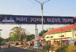 PKL Pusat Jajanan Trusmi Cirebon Desak Realisasi Janji Wakil Bupati