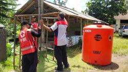 Pasca Banjir Bandang Jember, PMI Siagakan Ambulans dan Suplai Air Bersih untuk Warga Terdampak