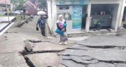 Bencana Tanah Bergerak di Tegal Meluas, 140 Rumah Rusak; Gubernur Jateng Siapkan Relokasi Warga