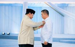 Tindak Lanjut Arahan Presiden, Bupati Karawang Wajibkan Pemilahan Sampah di Semua Sektor