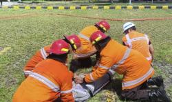 Uji Ketangguhan Tim Tanggap Darurat, Terminal Teluk Lamong Bikin Suasana Heboh di Pelabuhan