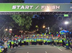 Bukan Sekadar Lari, 6.000 Peserta DH Run 2026 di Bandung Kompak Galang Dana untuk Sekolah Pelosok