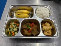 Menu Tematik dan Bergizi, Cara SPPG Mappasaile Pangkep Penuhi Gizi Anak Sekolah