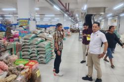 Satgas Saber Cek Harga dan Stok Bapoting di Pasar Ponorogo Jelang Ramadhan