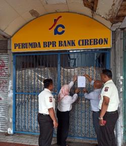 OJK Cabut Izin Usaha Perumda BPR Bank Cirebon