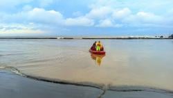 Nelayan Terjepit Baling-baling Kapal, Hanyut dan Hilang di Batang