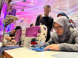 Mesin Jahit Berteknologi AI Gebrak Perusahaan Garmen di Indonesia