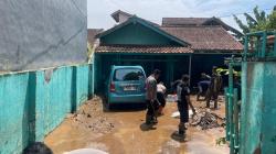 Dini Hari Tanggul Cisunggalah Jebol di Majalaya, Belasan Rumah Rusak dan Ratusan Warga Terdampak